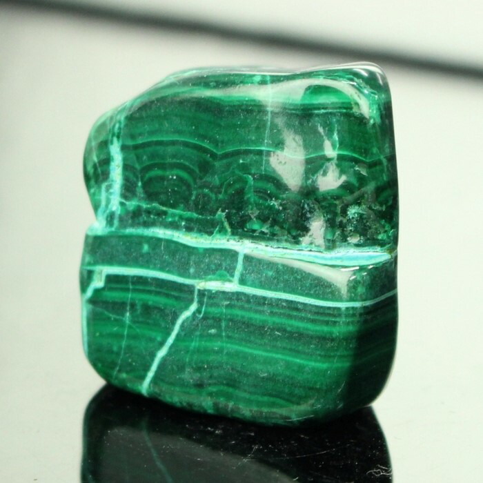 ★特選一連★心身の癒しに優れた石♡【天然マラカイト『孔雀石』タンブル連】❤️ ☆特選一連☆心身の癒しに優れた石♡【天然マラカイト『孔雀石』