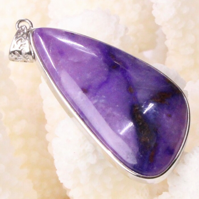 楽天市場】【高品質南アフリカ産AAAグレード】スギライト ペンダント