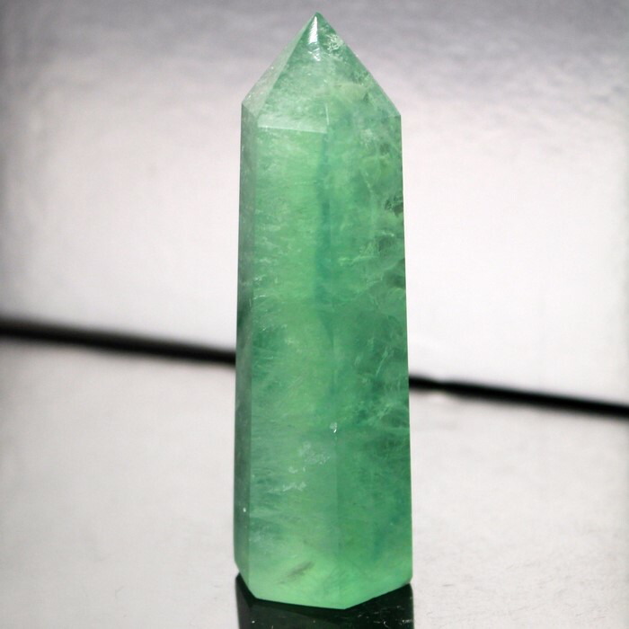 特大　最高の癒し.グリーンフローライト １４kg原石(購入者特典有り) 楽天市場】【レア 1点物】フローライト ポイント 蛍石 グリーンフロー