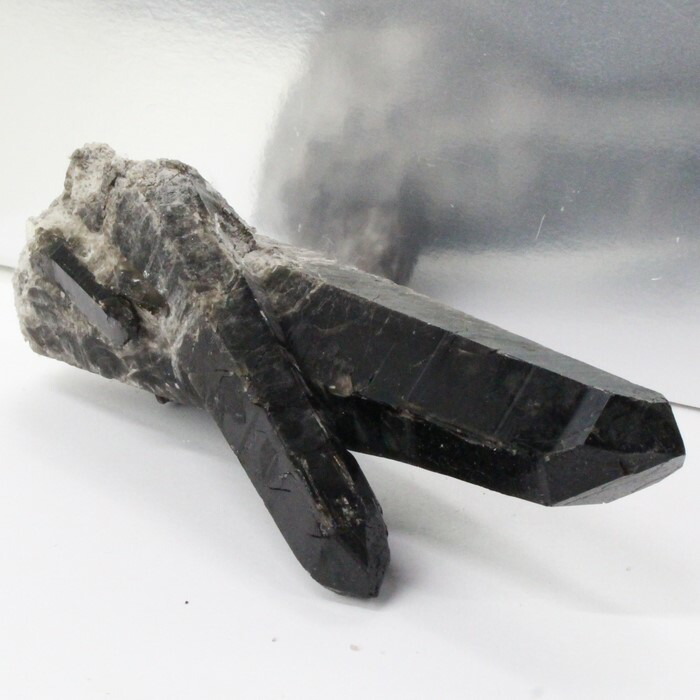 【厳選一級品 1点物 販売】モリオン クラスター 魔除け 厄除け グッズ お守り 浄化 モリオン 原石 鉱物 石 置物 クラスター 鉱石 モリオンクラスター パワーストーン お守り石 天然石 メンズ レディース 人気 モリオン|パワーストーン 天然石 LuLu House