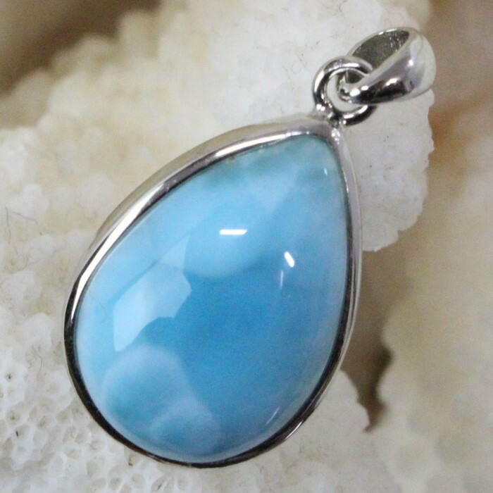 週末限定価格！ラリマー　ペンダント 楽天市場】特大 ラリマー ペンダントトップ ボリューム満点の大粒