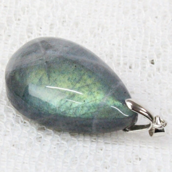 楽天市場】ラブラドライト ペンダント 曹灰長石 Labradorite