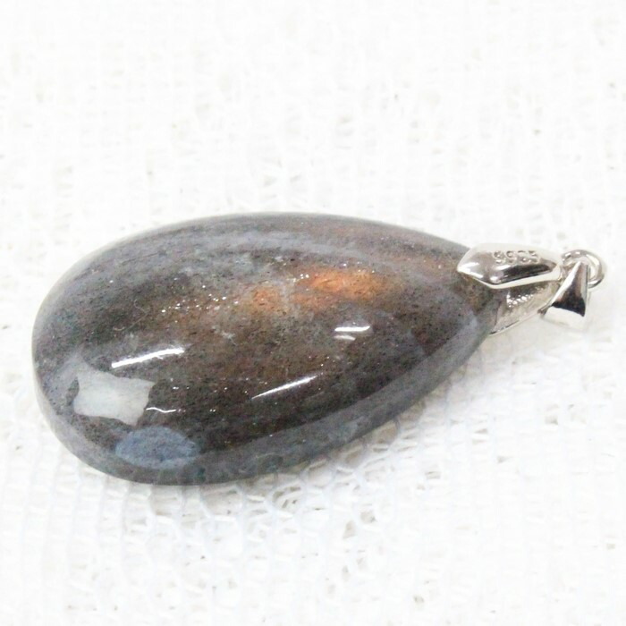 楽天市場】ラブラドライト ペンダント 曹灰長石 Labradorite