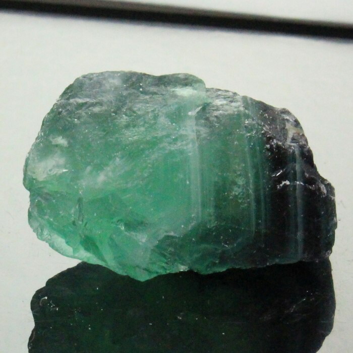 a43007-1_700.jpg