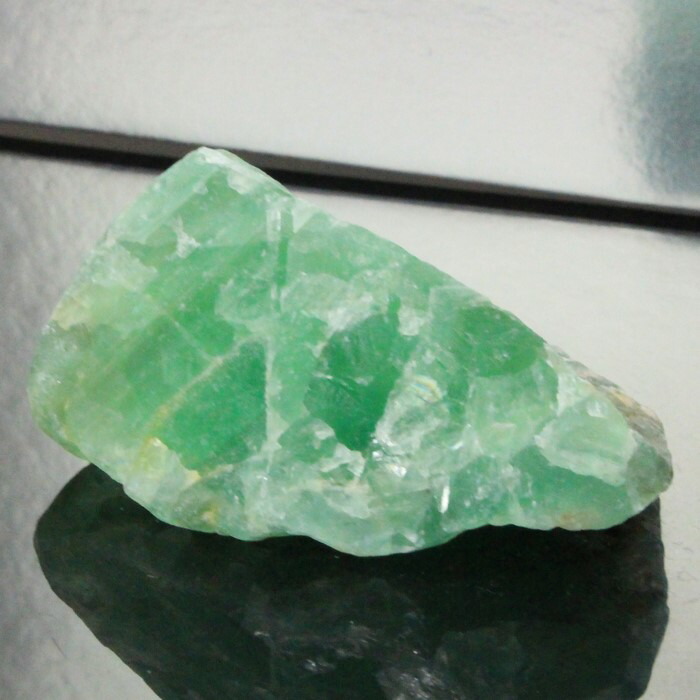 【希少】特大原石　天然石　フローライト　激レア　サイコロ状　インテリア 希少】特大原石 天然石 フローライト 激レア サイコロ状 インテリア