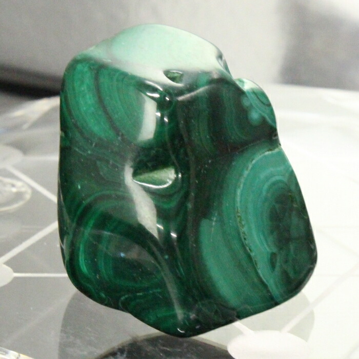 楽天市場】マラカイト 石 タンブル Malachite 孔雀石 マラカイト 原石