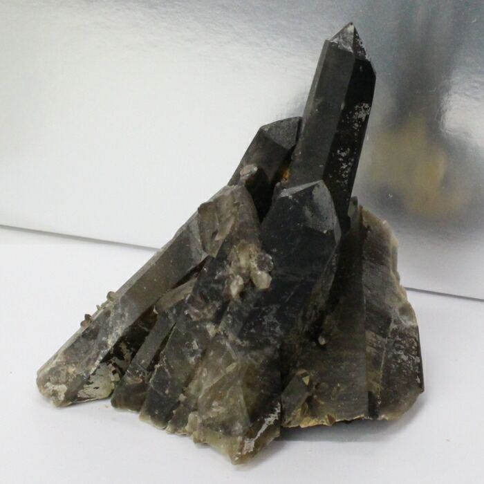 楽天市場】【一級品の輝き 厳選一点物】モリオン 原石 浄化用 グッズ