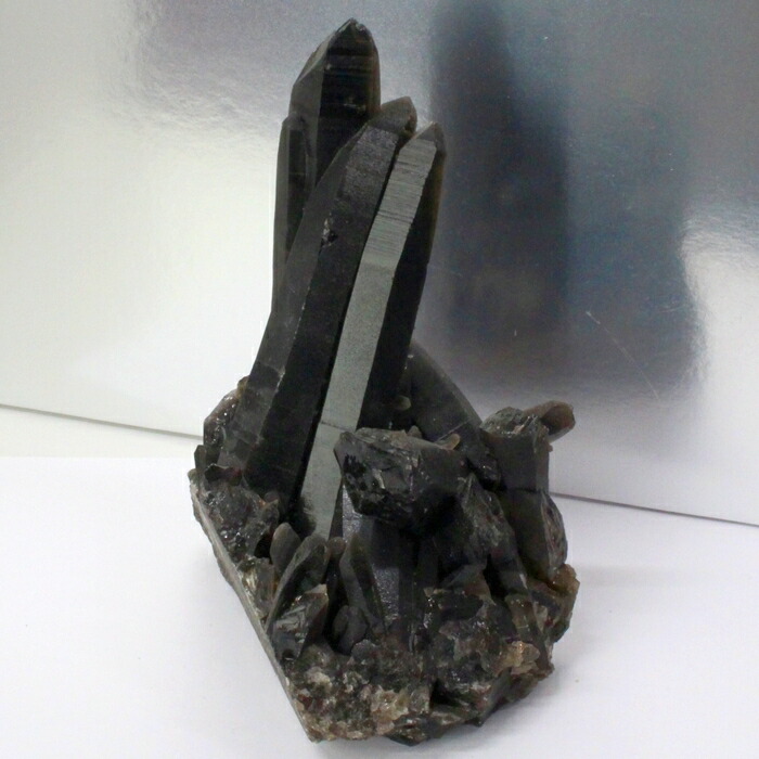 【一級品の輝き 厳選一点物】【大きいサイズ】モリオン クラスター 魔除け グッズ お守り 浄化 浄化用 黒水晶 モリオン 原石 クラスター ラフ 石 モリオンクラスター パワーストーン マラカイト 天然石 メンズ レディース 人気 モリオン｜パワーストーン 天然石 LuLu House