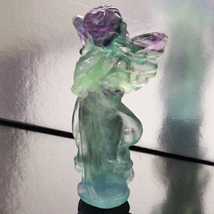 【一級品の輝き 厳選一点物】フローライト 原石 彫刻 蛍石 Fluorite フローライト 原石 置物 開運 幸運 鉱石 石 お守り 天使 angel エンジェル フローライト原石 彫刻 パワーストーン 彫刻 人気 おすすめ 天然石 海外直輸入価格 フローライト