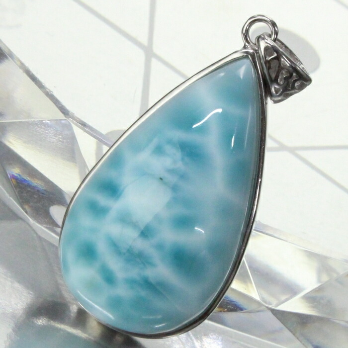 楽天市場】【一級品の輝き 厳選一点物】カイヤナイト ペンダント