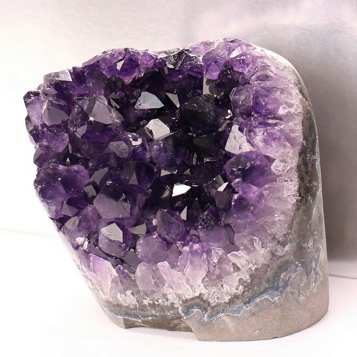 楽天市場】特大 アメジスト クラスター 約10.33キログラム 木製台座