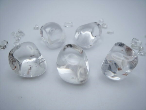 楽天市場】パワーストーンタンブルクリスタルEX(石英/水晶)4A級[SQ] MS