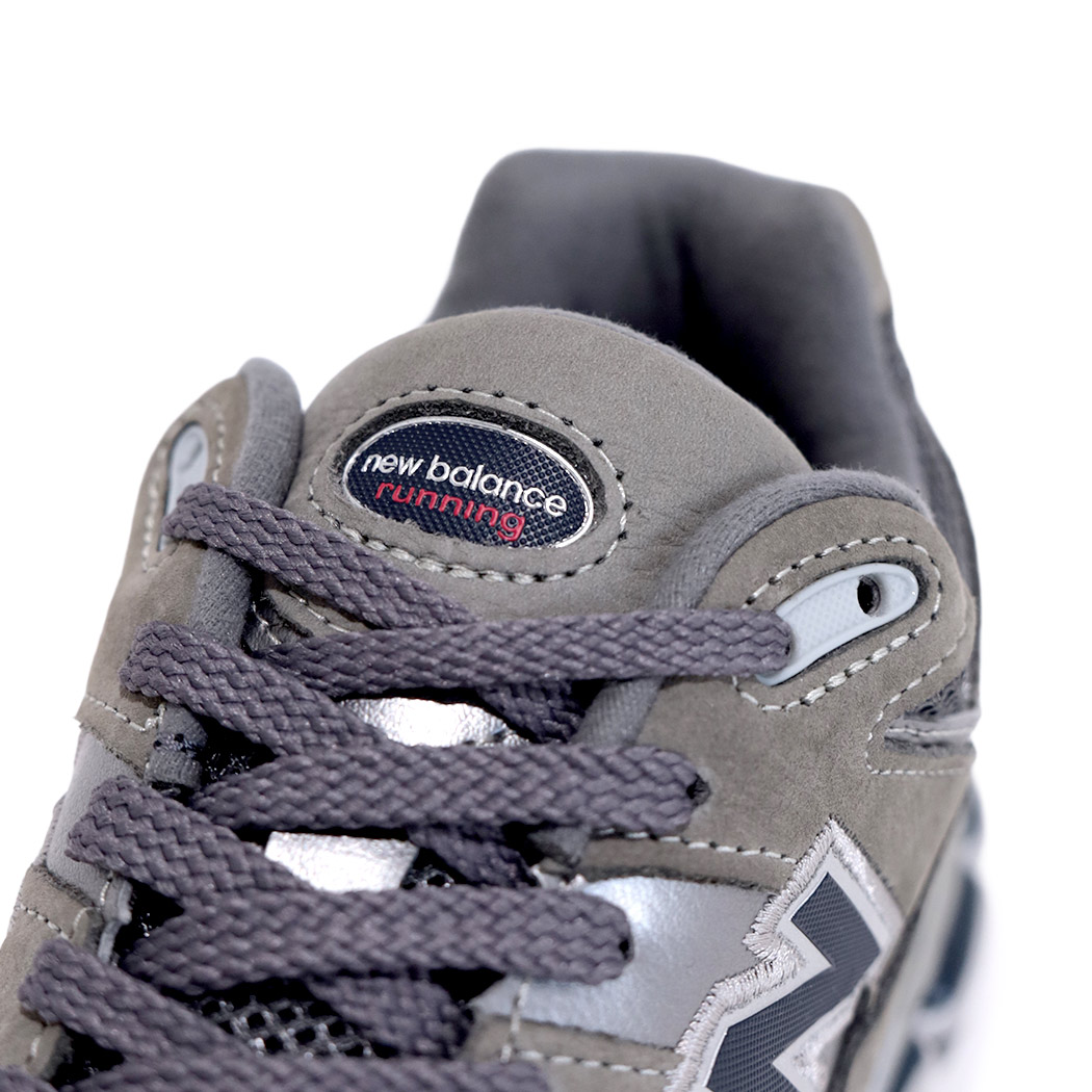 最大5,000円offクーポン配布中！！】NEW BALANCE ML2002RA GRAY × NAVY 