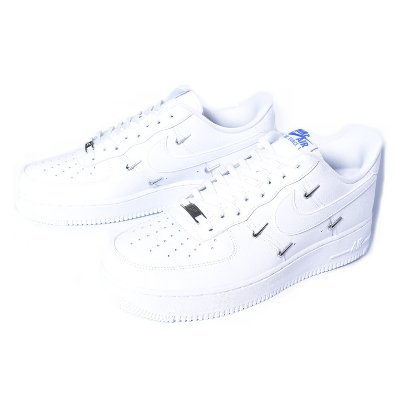 ãæ¥½å¤©å¸å ´ãNIKE WMNS AIR FORCE 1 '07 LX âMINI CHROME SWOOSHESâ WHITE ãã¤ã­ ã¦ã£ã¡ã³ãº ã¨ã¢ãã©ã¼ã¹ ã¹ãã¼ã«ã¼ ( CT1990 