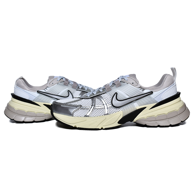 MAX 1,000円-OFFクーポン発行中&全品ポイント2倍』NIKE W V2K RUN