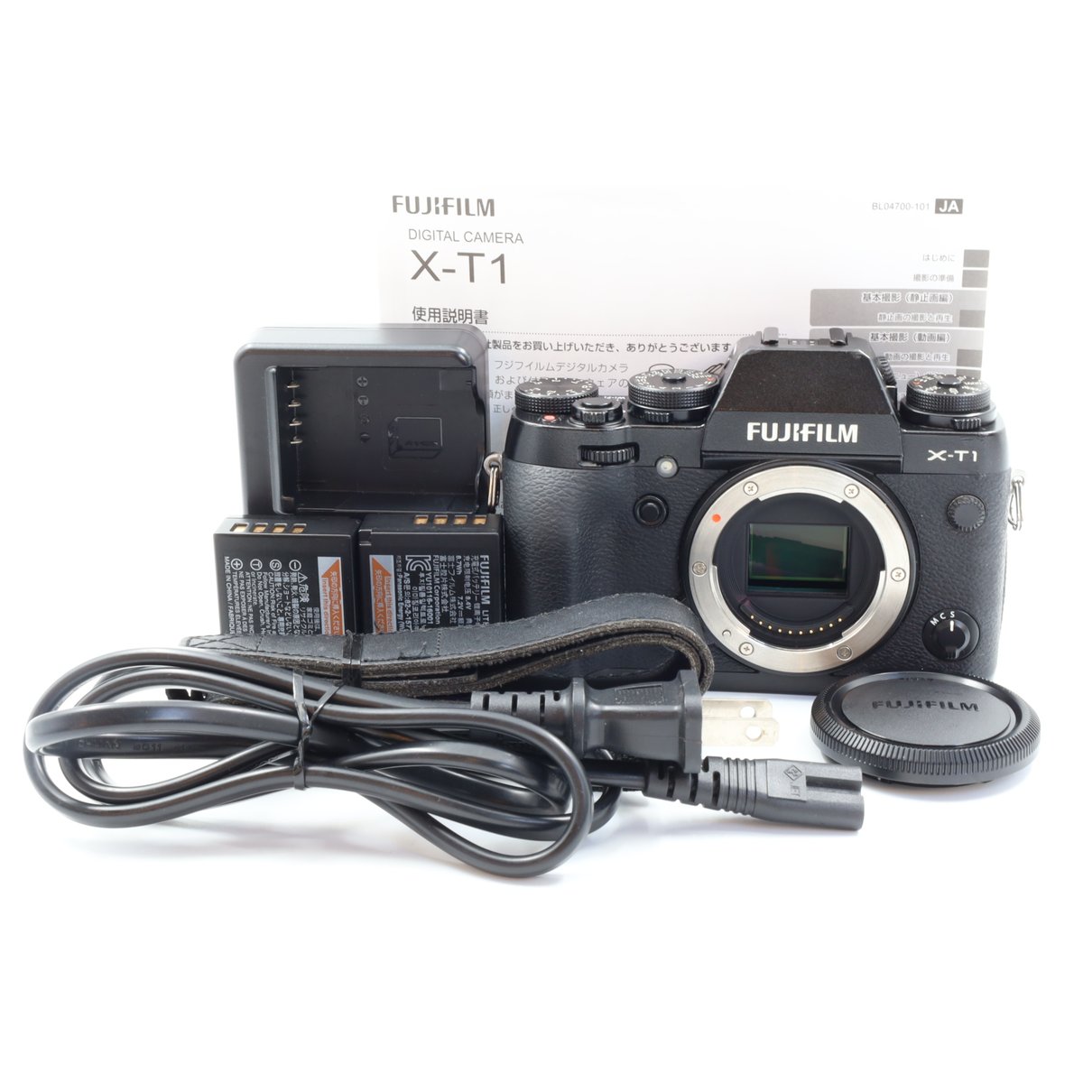 【中古】【１年引きうける】【良品】FUJIFILM X-T1 上半身 黒いこと