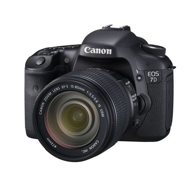 パ*ロ様 【中古品】Canon キャノン EOS 7D 一眼レフ デジタルカメラ EOS 7D ボディ 中古価格比較 - 価格.com