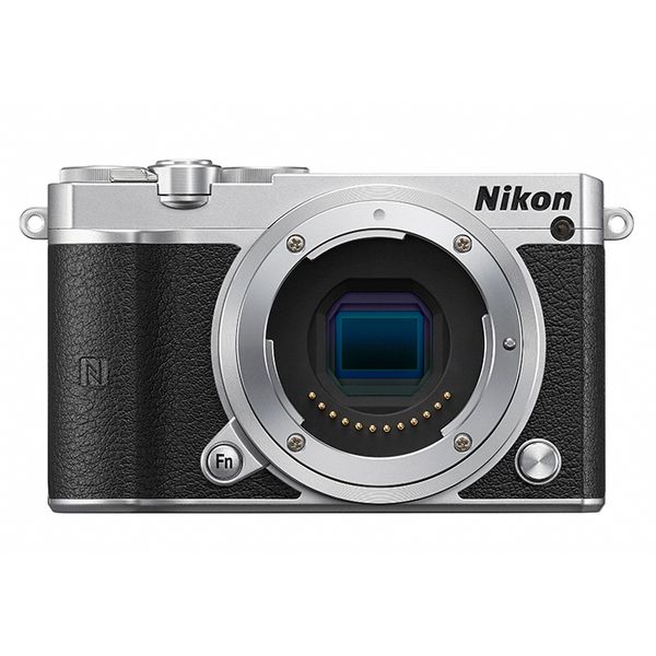 【中古】【１年保証】【美品】Nikon J5 ボディ シルバー