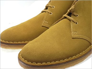 clarks desert boots mens gold