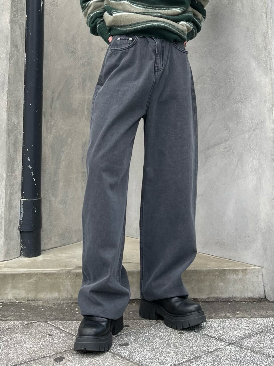 正規品【 Chikashitsu + wide denim pants (2color) 】 チカシツプラス パンツ デニムパンツ ジーンズ デニム ウォッシュデニム デニム ブラック ブルーデニム Pressing pressing プレッシング プレッシングウェブショップ vandy the pink tripp nyc unknown london oy
