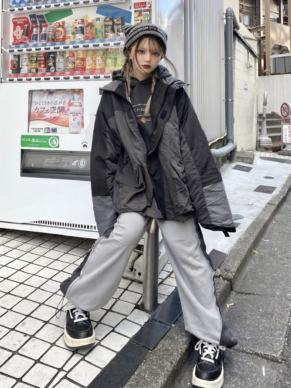 楽天市場】正規品【Never mind the XU cropped padding jacket