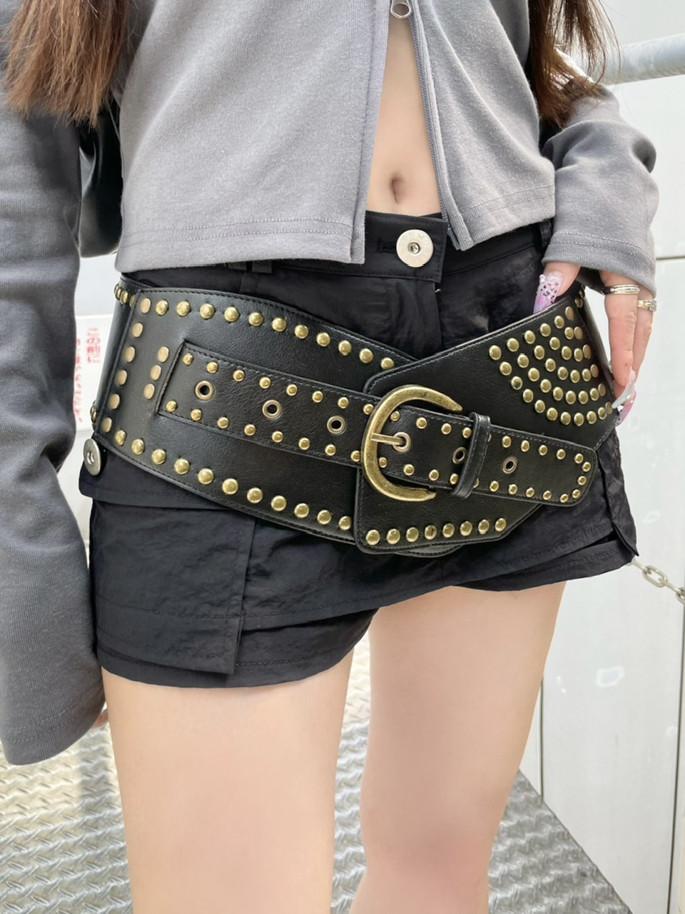 SETUP-EXE★韓国★人気★STUDDED WIDE BELT ワイドベルト 2色 Black Studded Belt Zipper Wide 2 Layer Genuine Leather