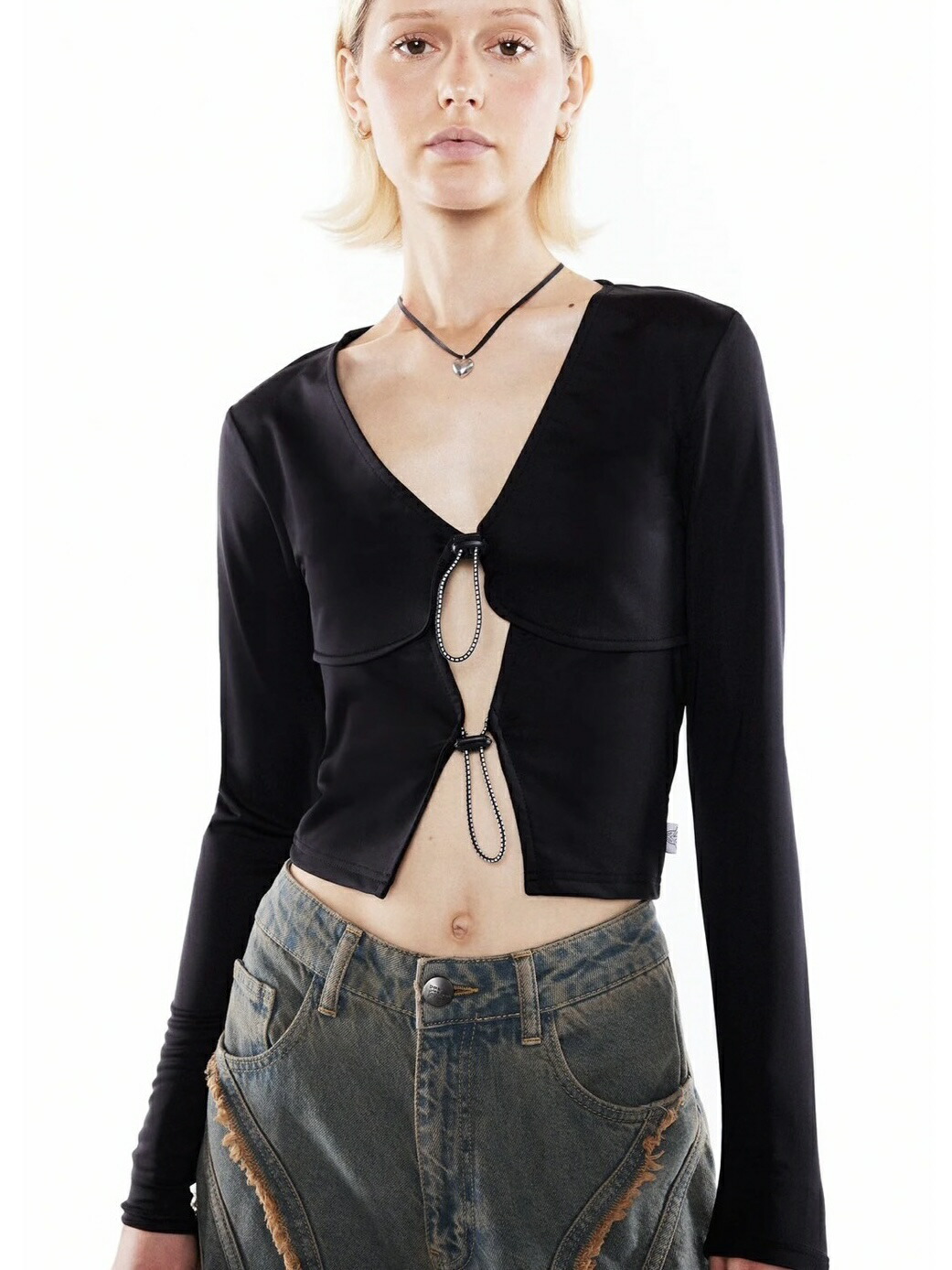 ★CRANK★BASIC LOGO CORSET TOP_BE★正規品/韓国直送料込/人気 楽天市場】正規品【 CRANK BASIC LOGO CORSET TOP 】 クランク