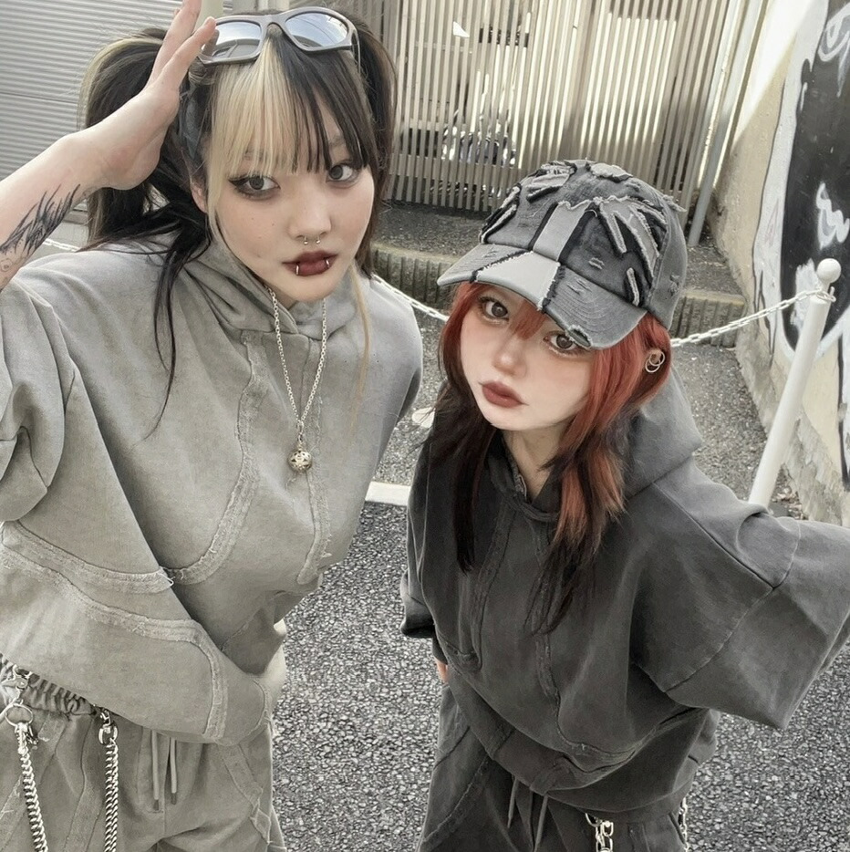正規品【XU DOG set up design pigment hoodie (2color)】ストリートファッション XU エックスユー set up design pigment hoodie フーディー パーカー ロゴパーカー オーバーサイズ ピグメント 長袖トップス 韓国ストリート 韓国ファッション