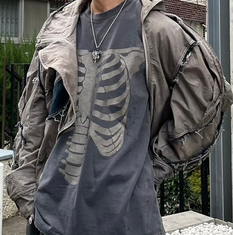 正規品【XU skeleton tee】ストリートファッション XU エックスユー skeleton tee オーバーサイズ 半袖T 半袖Tシャツ ロゴTシャツ 半袖トップス ロゴT 韓国ストリート 韓国ファッション