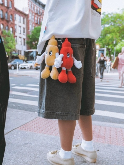 楽天市場】正規品【VANDY THE PINK MUSTARD PLSUHY KEYCHAIN】キー