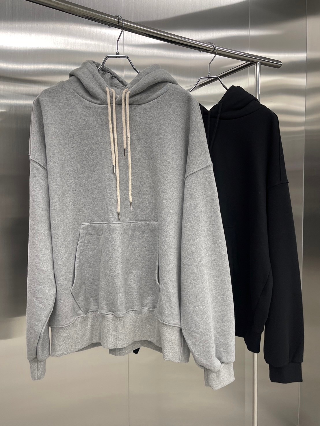 受注制【nmtc +】design string hoodie (2color)|Pressing