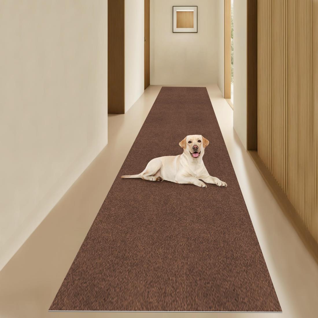 YIDIHO 廊下敷き TPR ラグ 約90×600cm 厚さ4 mm ロングマット 階段マット 廊下マット 防音 ロールマット 無地 ペットカーペット 置くだけで吸着マット 玄関マット ロングカーペット 滑り止め ドアマット 床保護マット（ブラウン）
