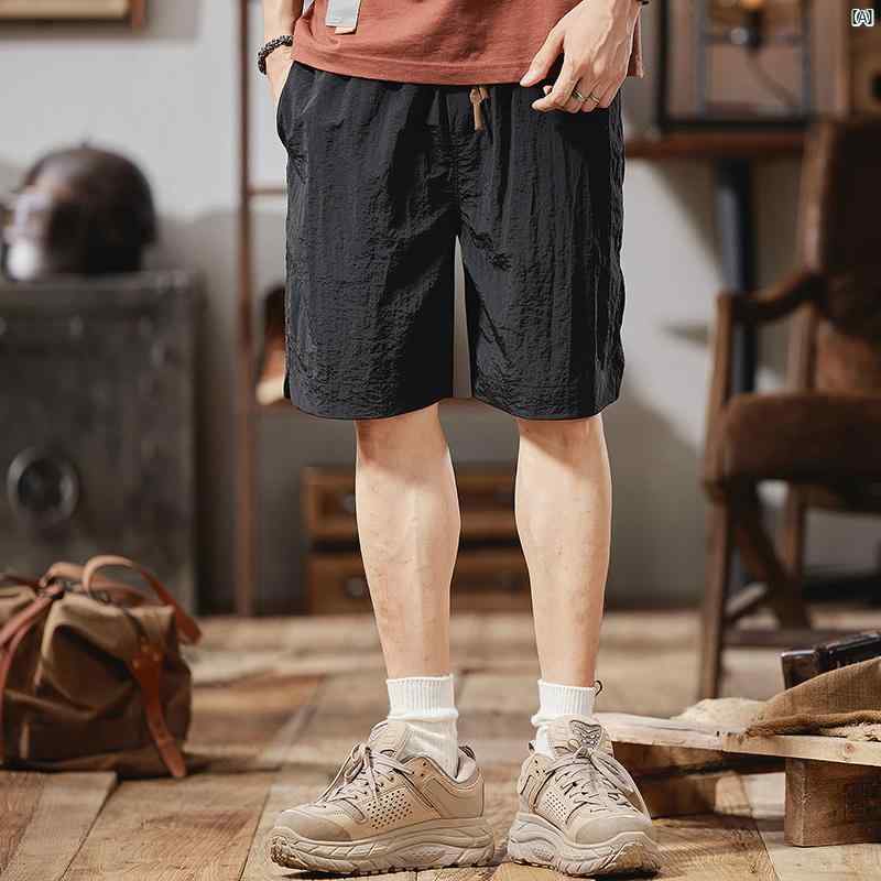 メンズ　コーデ　ファッション　オシャレ　海外風 夏 冷感 ショート パンツ 五分丈 薄手 カジュアル 薄型 ワークウェア ミッド 速乾 スポーツ