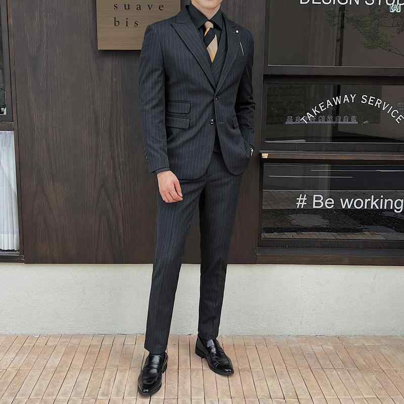 成人男性 オシャレ かっこいい 心地好い 縞模様 背広 メンズフォーマル 商行為 心地好い 労働者階級 連合王国 か細い メンズ 今めかしい 花むこ 御召しもの