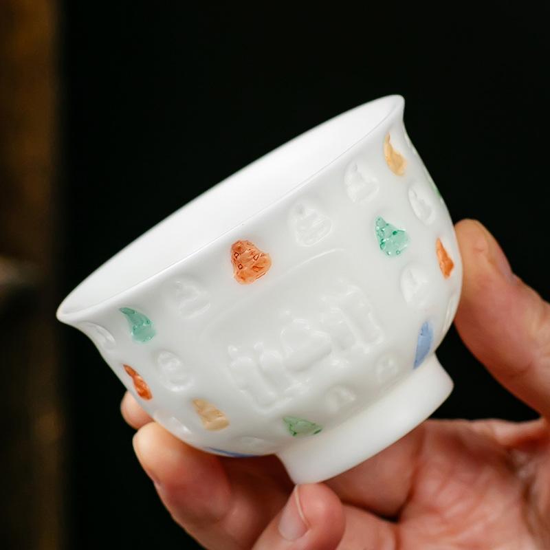 茶器 湯呑み 煎茶碗 氷種玉瀬戸もの 白磁 澄み切った感 浮き彫り 墨付き 千仏飾りつけ 中華風 オリエンタル 瀬戸もの 功夫茶道具 ティーセット 差し上げ物ボックス席 差し上げ物 差しあげる品
