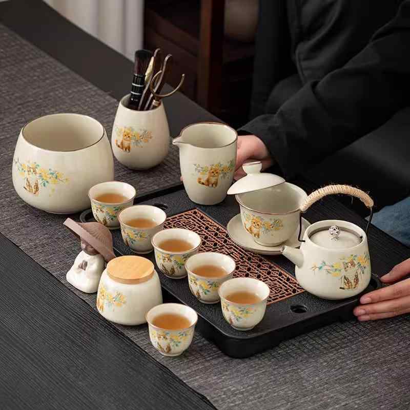 茶器仕掛ける 汝窯 瀬戸もの 6人用 急須 蓋碗 湯呑み 茶盤 中国風 猫柄 上絵後ばらい 身寄り用 リビング 見舞い客用 執務室 差し上げ物 差し上げ物 今めかしい 分かりやすい