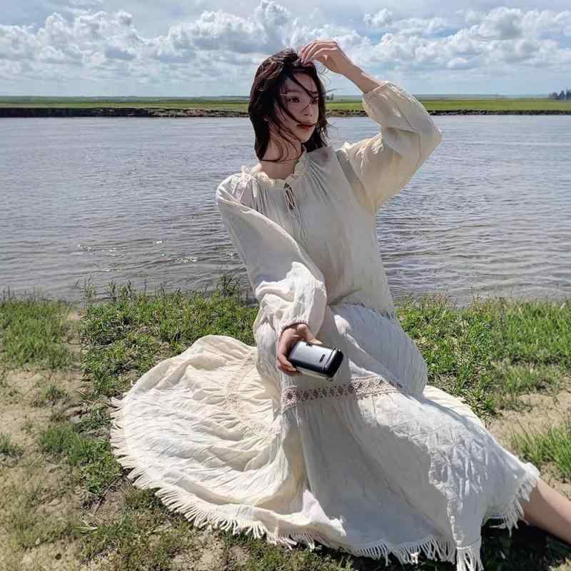 ロング衣装 成人女性用 V素っ首 ロング捩り 太陽面爆発スコート フリンジ ひな型 綿原材料 飛び切り感 ルーズフィット 窈窕たる レトロ 表現スタイル 旅する用 観光旅行 座標 単色 夏 白 ベージュ系 象牙色