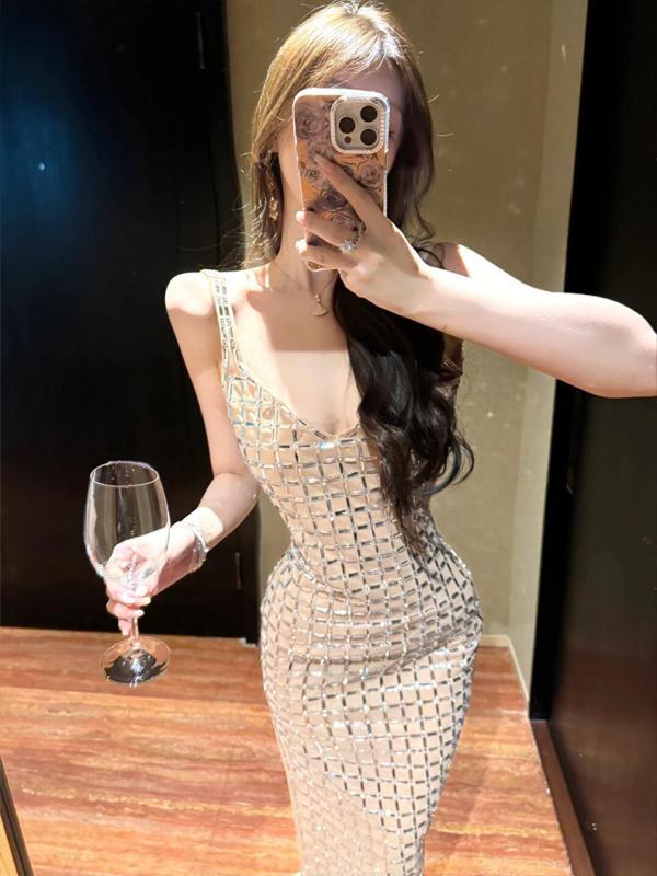 ワンピース レディース 長め 杏色 黒 ワインレッド 接触冷感 再生繊維 伸縮性 ハイウエスト Vネック 無袖 開き glittering 閃光|プライムズ商店