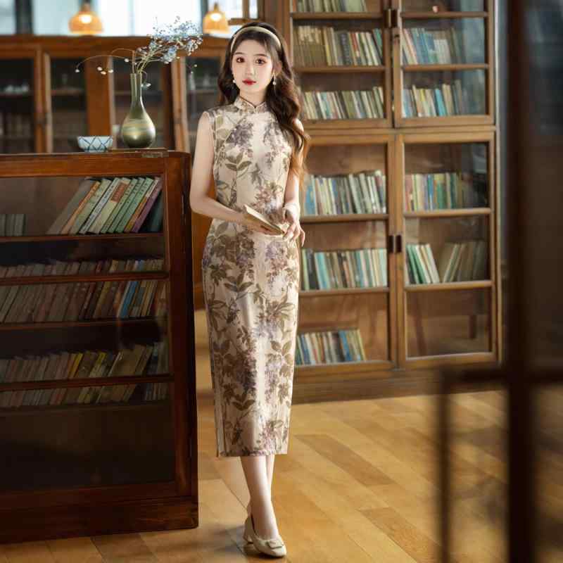 衣装 お上さん用 ノースリーブ 瀬戸ものお召しもの ロング丈 立ち襟 曲がった襟 ジップアップ うつり変わり 返り咲き風 伸縮性 当たること冷感 杏色 ポリエステル