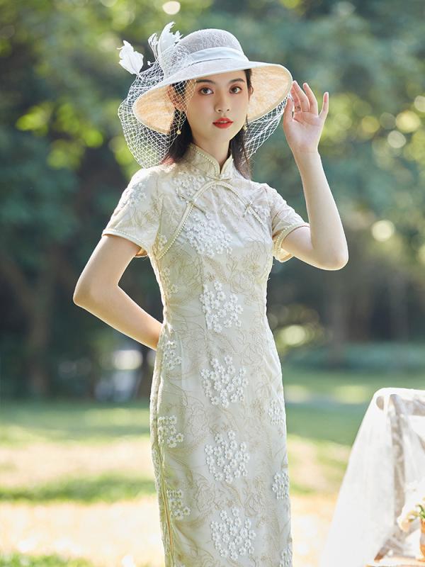 ワンピース 女性用 ロング 立領 刺繍 ビーズ 切り替え メッシュ ポリエステル 杏色 気品 高級感 ナチュラル スタイル 普段着 伸縮性 快適 軽量 レース 春夏 秋｜プライムズ商店