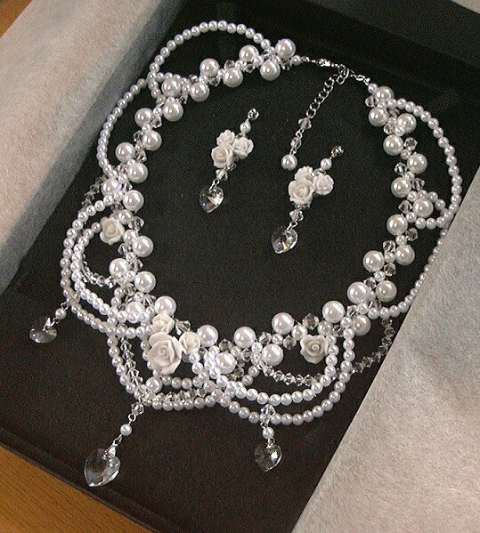 楽天市場 薔薇でミッキー プリンセスネックレスセット ハート 手作り ビーズ 王冠 結婚 ブライダル ドレス ミラコスタ マリッジリング プリンセスガーデン 楽天市場店