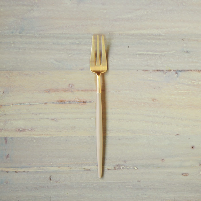 Cutipol 新品未使用　アイボリー×ゴールド 楽天市場】クチポール アイボリー ゴールドの通販