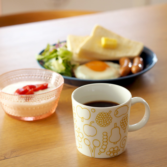  TEEMA プレート3枚　マグカップ　セット　イエロー　ブラウン iittala TEEMA プレート3枚 マグカップ セット イエロー ブラウン