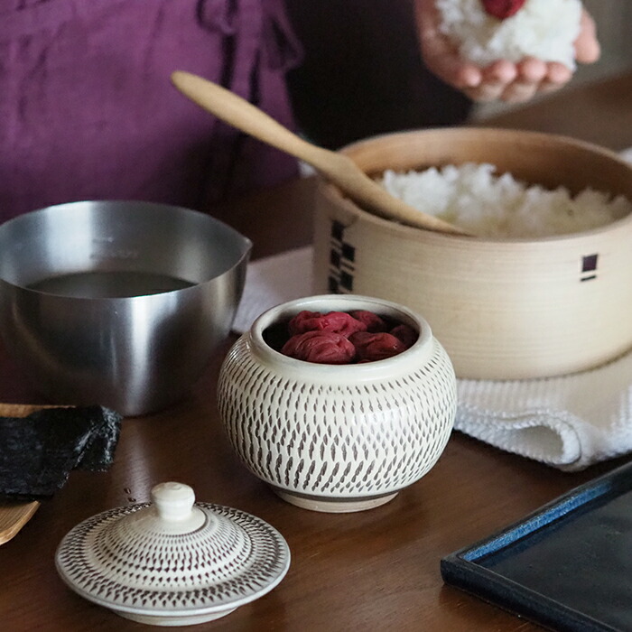 楽天市場】小鹿田焼(おんたやき) 坂本工窯の器 飛び鉋模様1合壷(茶