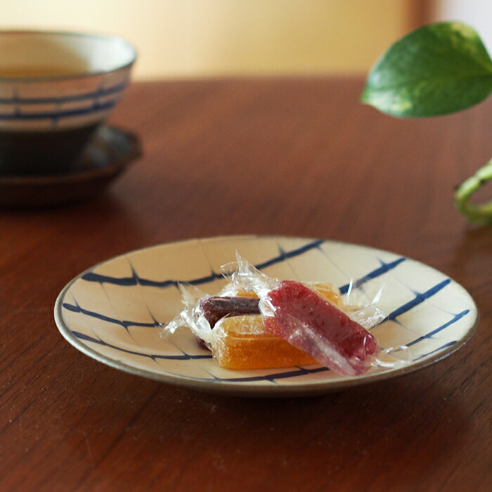 ココチ舎の丹波焼スリップウェア小皿・2