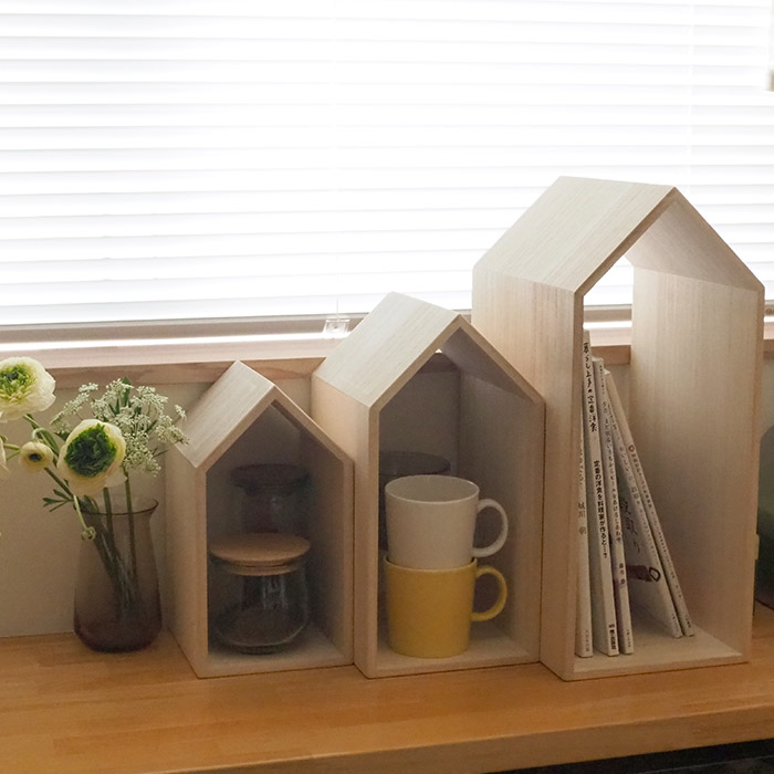【お買い物マラソン クーポン対象】増田桐箱店 ブックハウス ネスト Book House Nest / 桐製 本立て ブックエンド 3個セット 軽量 ギフト 結婚祝い 進級祝い 子ども部屋 おしゃれ 木製