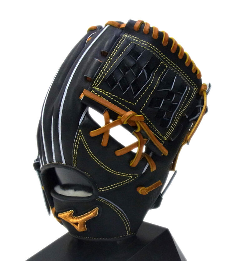 【BSS限定】mizunopro(ミズノプロ) 一般軟式用グラブ ミズノプロClassic 内野手用2 右投げ用 (0949)ブラック×コルク 1AJGR32113|ナカスポ支店