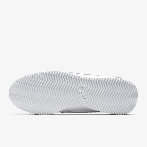 noise cancelling nike cortez