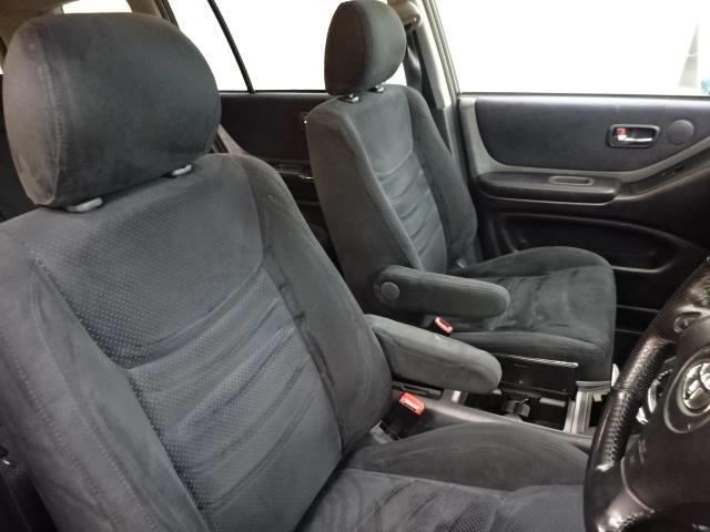 評価書付 中古 クルーガーｖ 自動車車体 新車 中古車 クルーガーｖ グーネットモール クルーガー V ナビパッケージ トヨタ