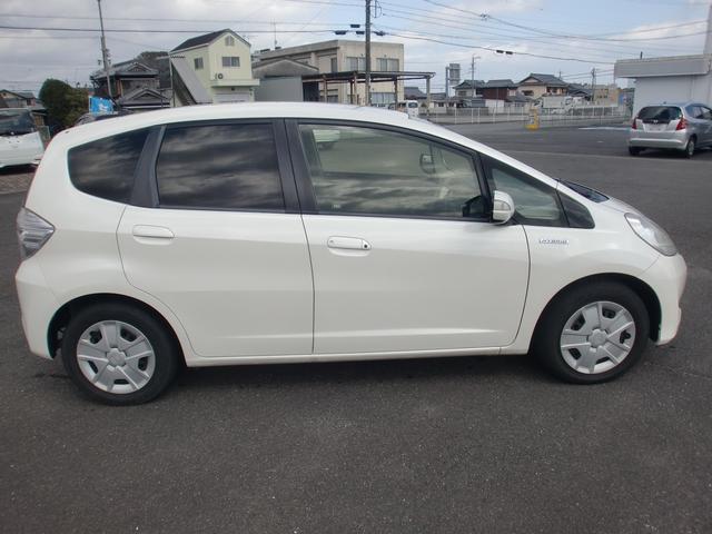 フィットハイブリッド シーズ ホンダ 評価書付 中古 ホンダ グーネットモール